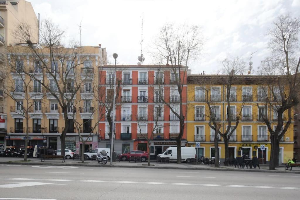 For You Rentals Coqueto Apartamento Temporal De Dos Dormitorios En El Corazon De Madrid Sgv63 Luaran gambar